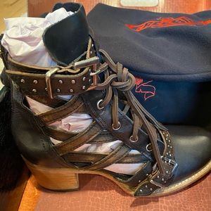 Brand new Freebird boots sz 7